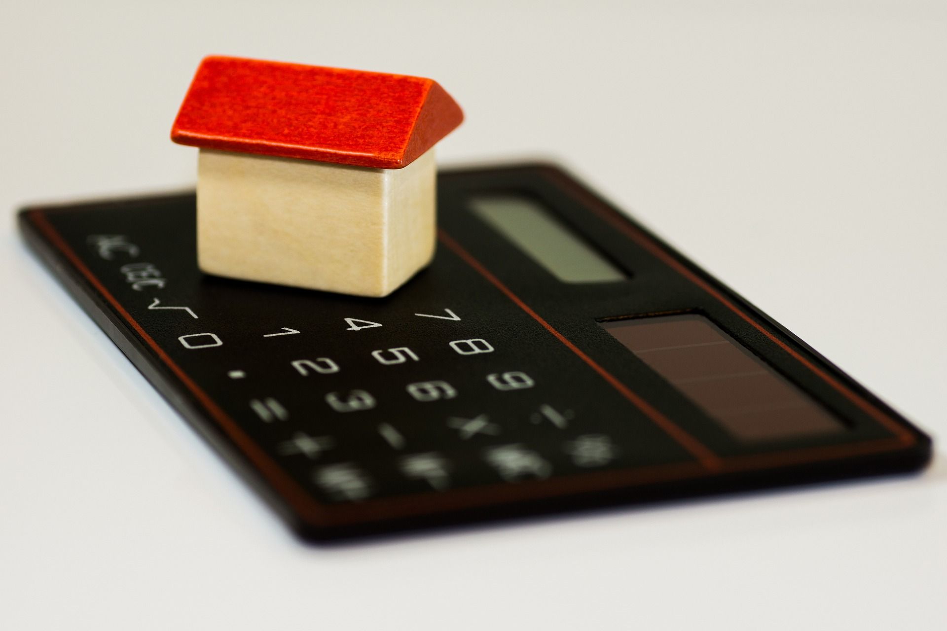 マンション相続税の評価額の計算方法や節税方法を解説