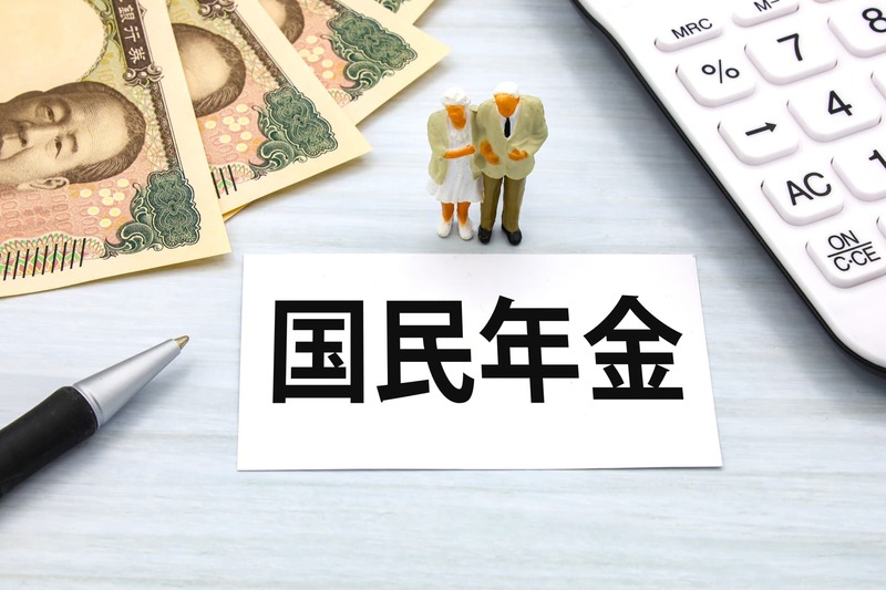 60歳で貯金1億円ならリタイア可能？老後生活の不安を減らすポイントも